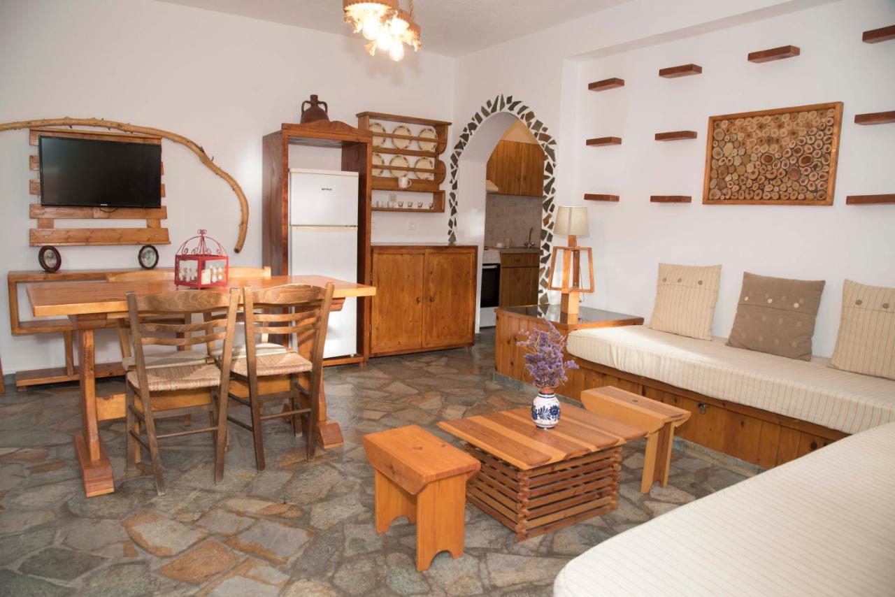 Papafragas Studios Pachaina Екстер'єр фото